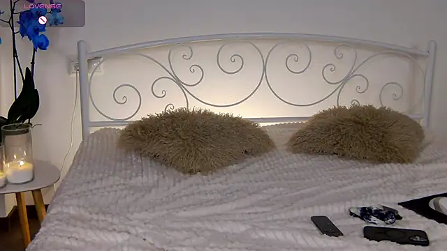 XXX chat uživo modela Maytaai