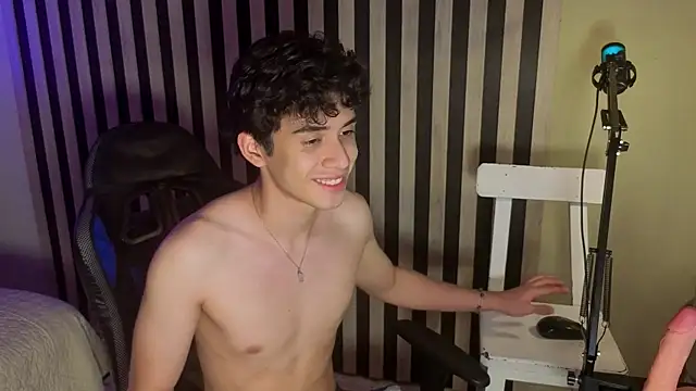 Онлайн чат XXX MikeVoss_