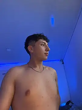 Chat +18 de OLIVER_K ao vivo