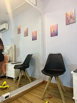 Chat XXX en directo de SophiaQueens