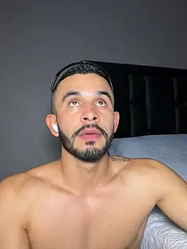 Chatroom XXX en direct de Jacksonfranco