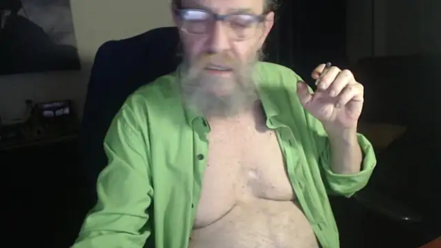 Uncle_Hottie Adlı Modelin Canlı XXX Sohbeti
