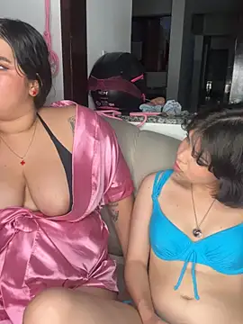 Dolls_duo1's Live XXX Chat
