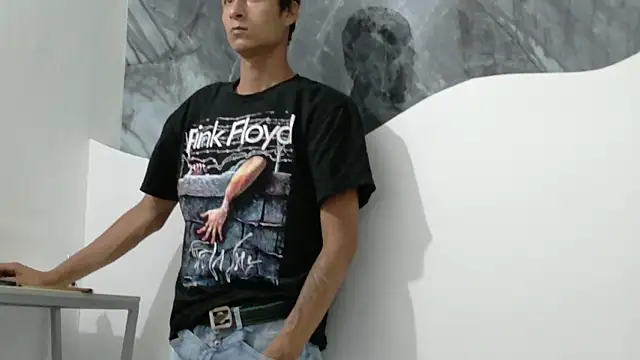 Chat +18 de cameronsilverman ao vivo
