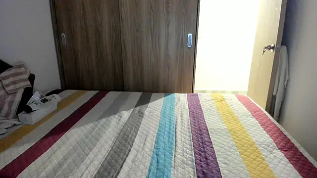 malucam06's Live XXX Chat