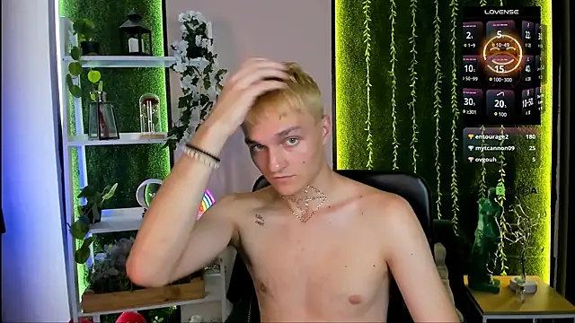Živý XXX chat john_lik