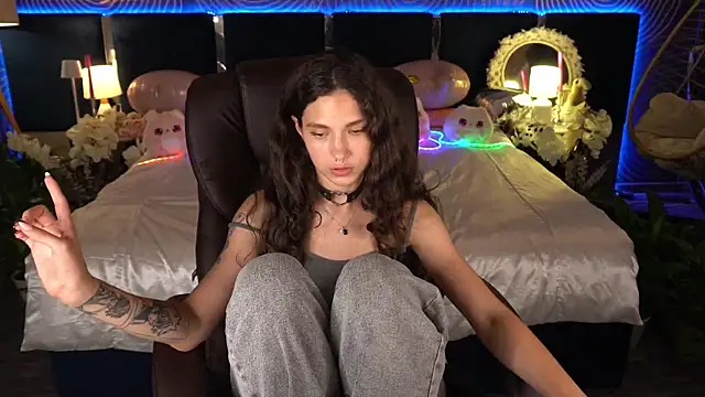 BabyFlowerr's Live XXX Chat