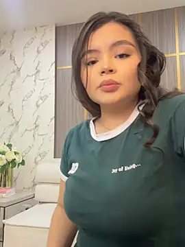 IsabellaAllen's Live XXX Chat