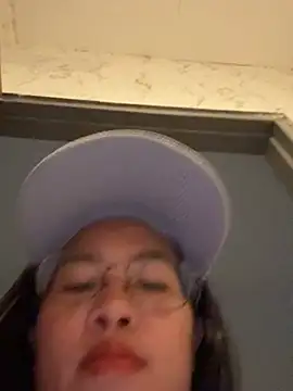Živý XXX chat Ponthip