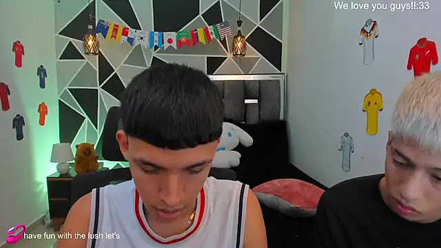 Juan_Nd_Steven Chat XXX in diretta