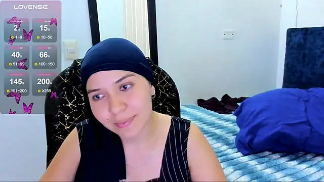 Živý XXX chat MatchedEyebrow