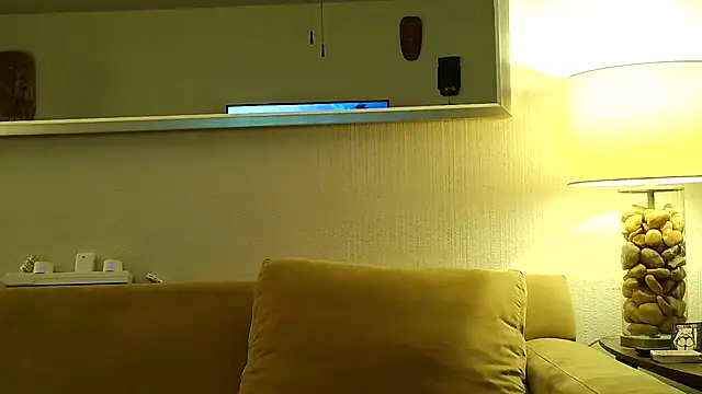 9VOLTT 라이브 XXX 채팅