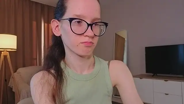 XXX chat uživo modela BettyBrowni