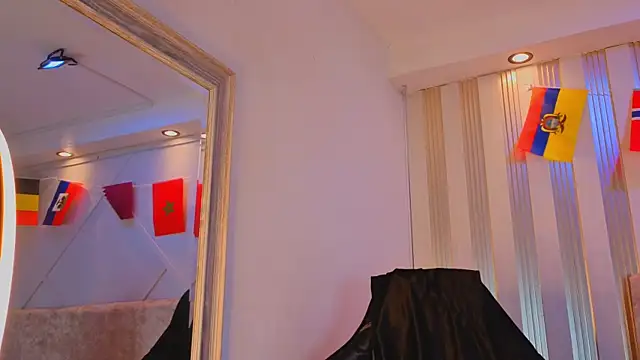 Tayra_Pradit Adlı Modelin Web Kamerası Şovu