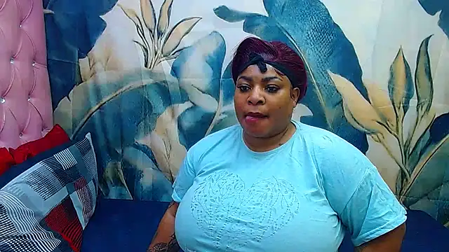 Chat +18 de Ebonyhotass26 ao vivo