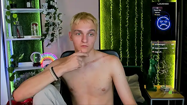 Онлайн чат XXX john_lik