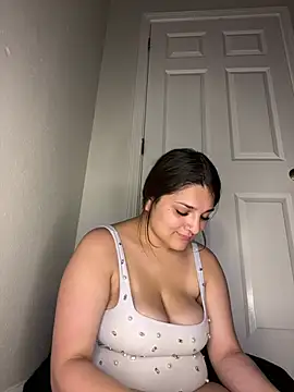 Živý XXX chat treasurebabii