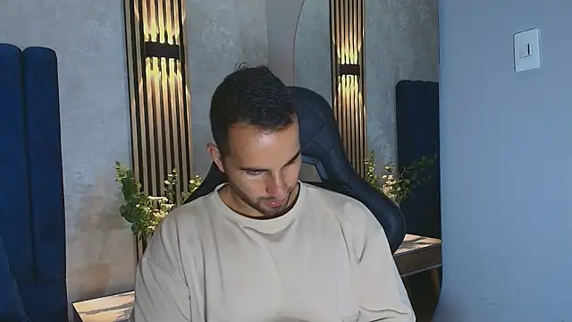 Živý XXX chat lorenzo_walker_1