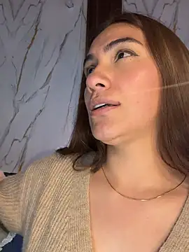 Živý XXX chat emmily_d