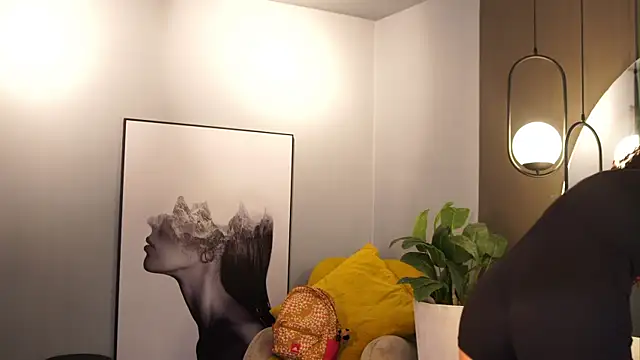 SeleneMous Live XXX-Chat