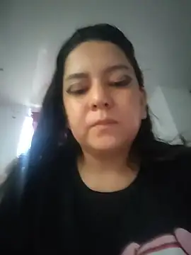 Živý XXX chat Meganmeow1
