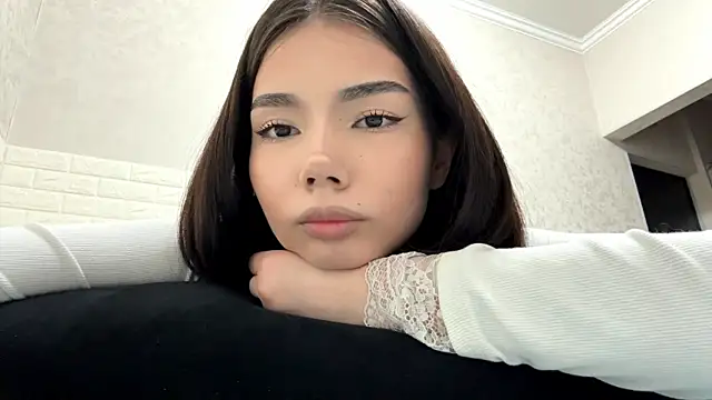 Živý XXX chat MarylnMonnier