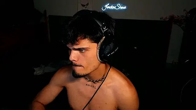 JordanShow Adlı Modelin Canlı XXX Sohbeti