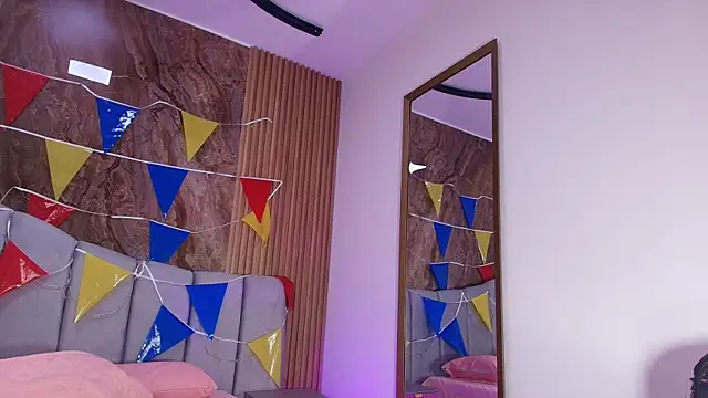 Czat XXX na żywo – luce_williams