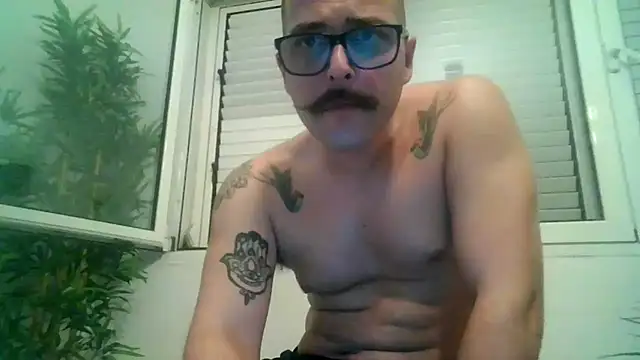 Chat XXX en directo de yanick931
