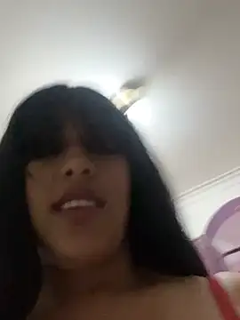 Chat +18 de Alexia_Lerner ao vivo