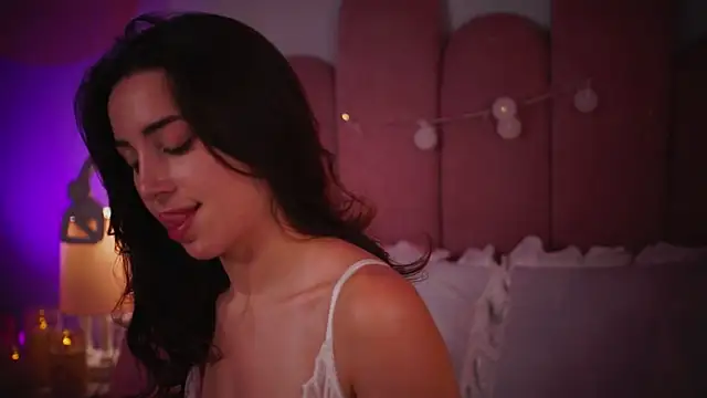 XXX chat uživo modela ElsaYoung