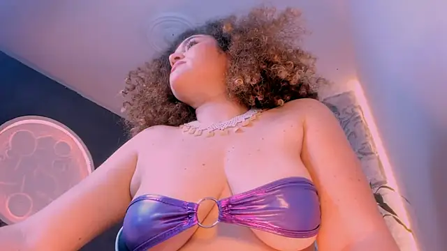Kateryn_ Chat XXX live