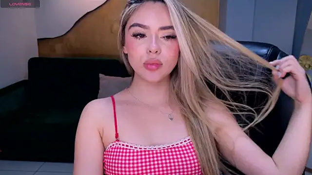 Czat XXX na żywo – JuanitaClay