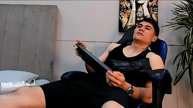 عرض كام roan_birkin