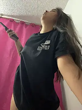دردشة I_Samanthaa الجنسية المباشرة