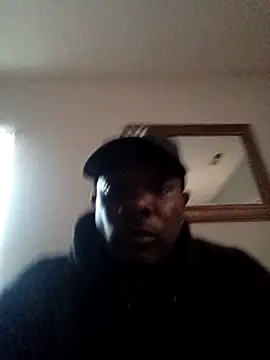 ThugDick79 Chat XXX in diretta