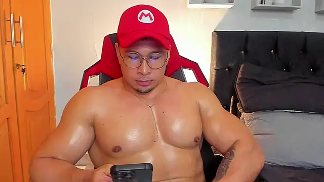 tyler_hank01 Live XXX-chat