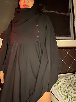 Malika_Secrets Adlı Modelin Canlı XXX Sohbeti