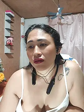Filipina_Desire Adlı Modelin Canlı XXX Sohbeti