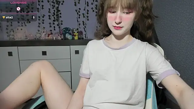 Yoonhee_ki's Live XXX Chat