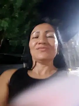 Živý XXX chat maturexxxnaughty