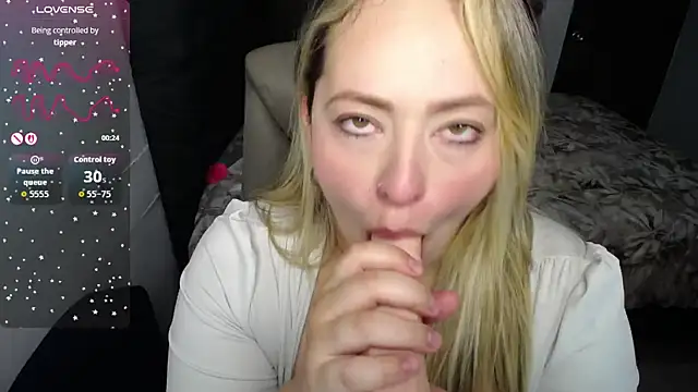 Valentina_St 现场XXX聊天