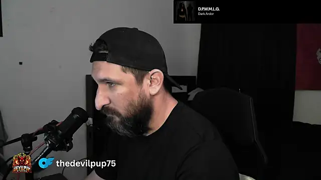 Chat XXX en directo de DevilPup75_