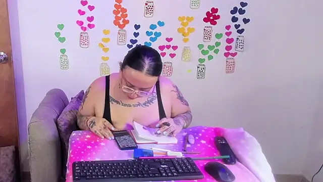 MiaYMolly's Live XXX Chat