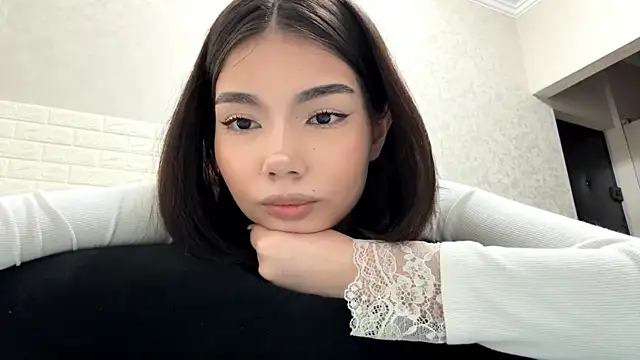 MarylnMonnier élő XXX-chatje