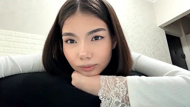 MarylnMonnier Live XXX-Chat