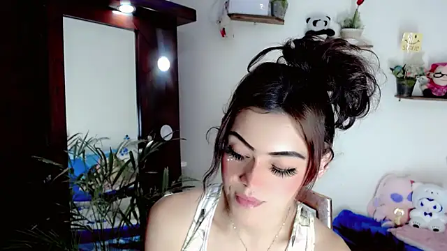 NathalialLooes' Live XXX Chat