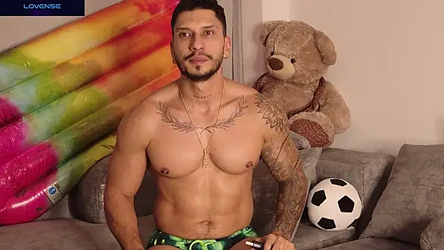 Chat +18 de Seth_Vegaa ao vivo