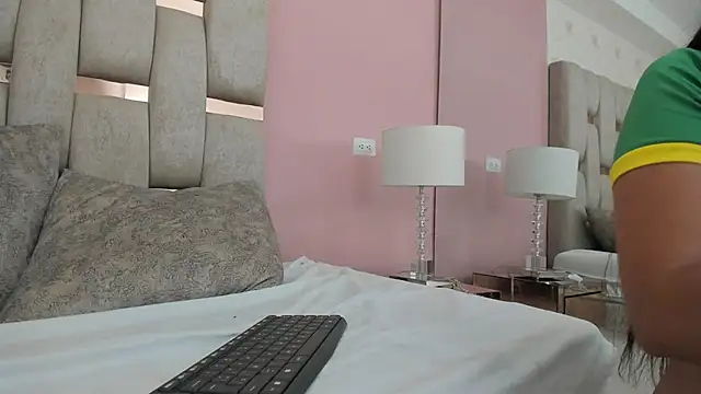 emma_castilloo Chat XXX in diretta