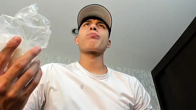 Chat XXX Live Lander_Cruz